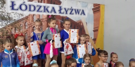 Łyżwiarze figurowi powrócili z Łodzi, gdzie brali udział w I Międzywojewódzkich Mistrzostwach Młodzików - Północy oraz Łódzkiej Łyżwie