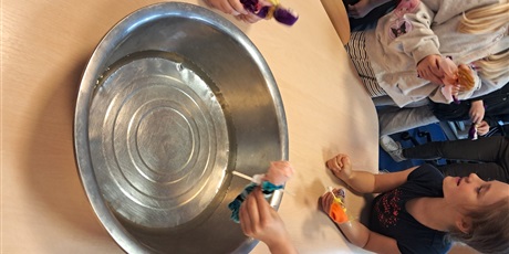 Powiększ grafikę: 21-marca-dwa-swieta-683662.jpg