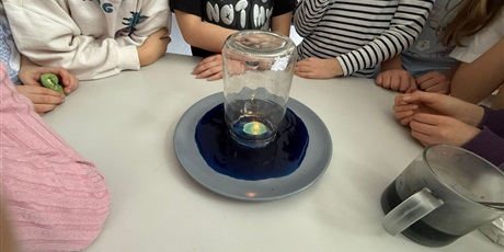 Powiększ grafikę: doswiadczenia-w-swietlicy-drugie-polrocze-675771.jpg