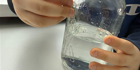 Powiększ grafikę: doswiadczenia-w-swietlicy-drugie-polrocze-675781.jpg