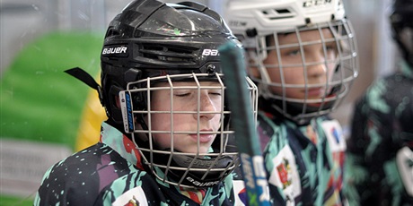 Powiększ grafikę: druzyna-zaka-starszego-gas-olivia-zdobywa-3-miejsce-w-nieoficjalnych-mistrzostwach-polski-u-12-w-hokeju-na-lodzie-650238.jpg