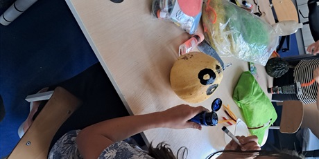 Powiększ grafikę: dyniowe-strachliwe-stworki-i-opowiastki-651278.jpg