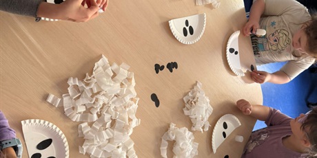 Powiększ grafikę: dyniowe-strachliwe-stworki-i-opowiastki-651288.jpg