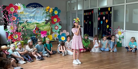 Powiększ grafikę: dzien-dziecka-z-rodzicami-632534.jpg