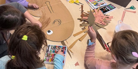 Powiększ grafikę: dzien-jeza-655032.jpg