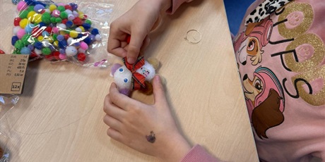 Powiększ grafikę: dzien-misia-w-swietlicy-658526.jpg