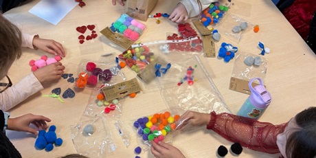 Powiększ grafikę: dzien-misia-w-swietlicy-658527.jpg