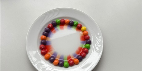 Eksperymenty i doświadczenia w świetlicy.