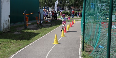 Powiększ grafikę: fotorelacja-ze-swieta-szkoly-i-festynu-624131.jpg
