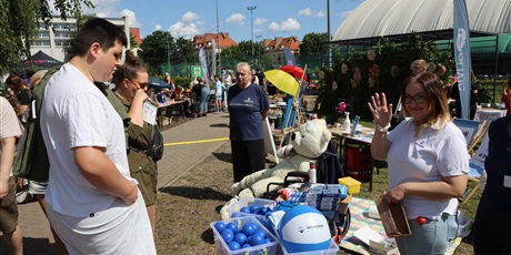 Powiększ grafikę: fotorelacja-ze-swieta-szkoly-i-festynu-624141.jpg