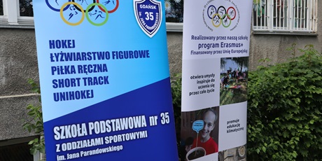 Powiększ grafikę: fotorelacja-ze-swieta-szkoly-i-festynu-624167.jpg