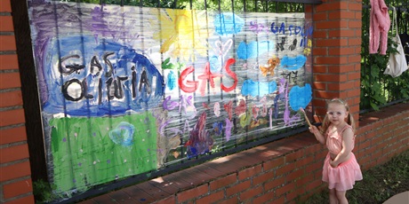 Powiększ grafikę: fotorelacja-ze-swieta-szkoly-i-festynu-624231.jpg