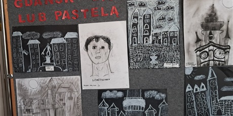 Powiększ grafikę: gdansk-malowany-weglem-lub-pastela-626971.jpg