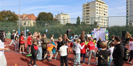 Powiększ grafikę: kompleksowe-wsparcie-integracji-migrantow-w-miescie-gdansku-715826.jpg