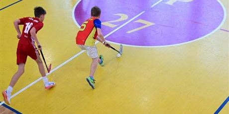 Powiększ grafikę: mecz unihokeja z udziałem naszych uczniów