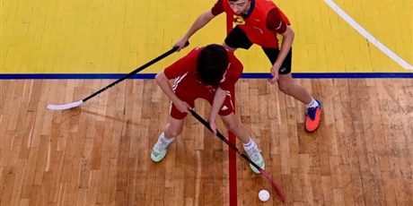 Powiększ grafikę: mecz unihokeja z udziałem naszych uczniów