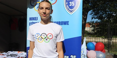 Powiększ grafikę: swieto-naszej-dzielnicy-viva-oliva-711493.jpg