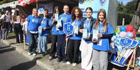 Powiększ grafikę: swieto-naszej-dzielnicy-viva-oliva-711498.jpg
