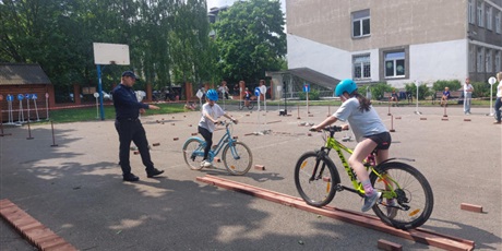 Powiększ grafikę: udane-zmagania-na-karte-rowerowa-621760.jpg