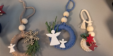 Warsztaty bożonarodzeniowe.