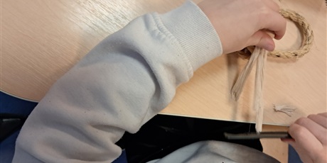 Powiększ grafikę: warsztaty-bozonarodzeniowe-667864.jpg