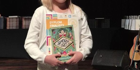 Powiększ grafikę: nasza finalistka Pola z dyplomem
